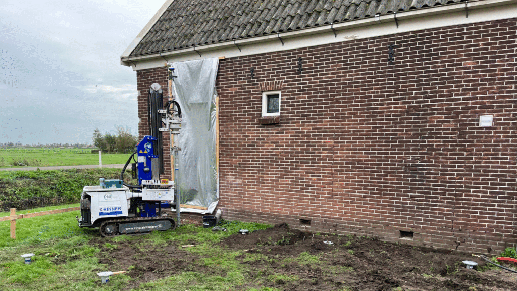 Fundering herstel boerderij